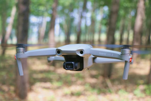 为什么说御 Mavic Air 2是最适合新手玩家的无人机？